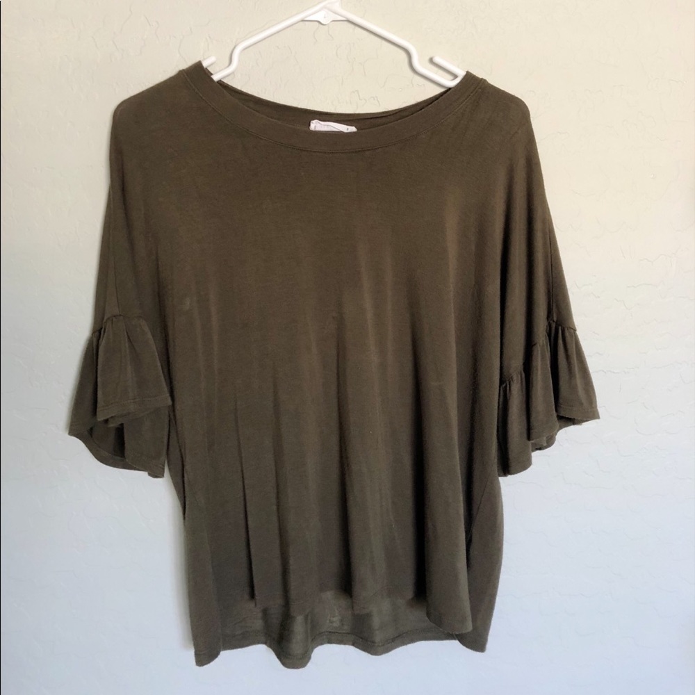 Tilly’s green top